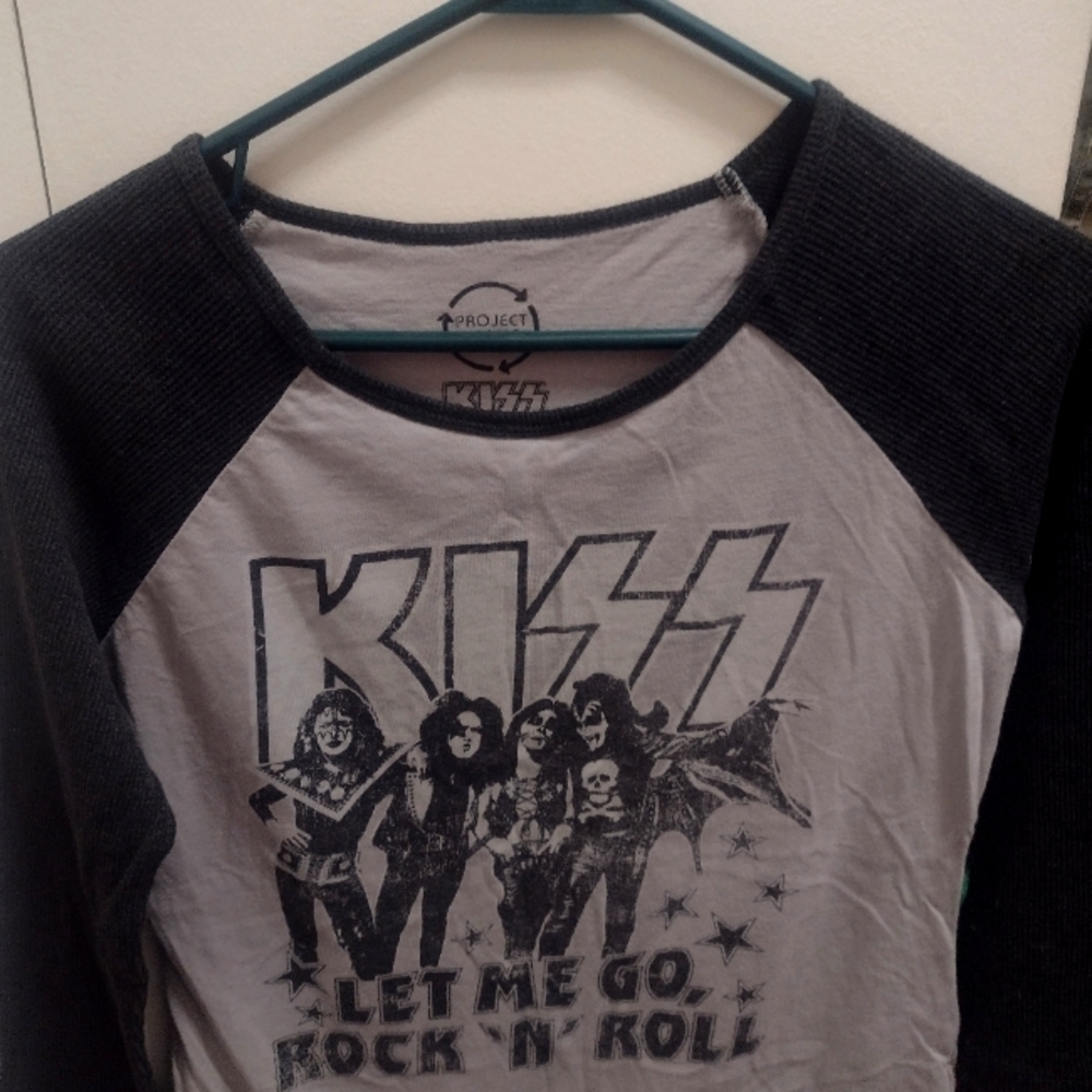 Vintage kiss shirt